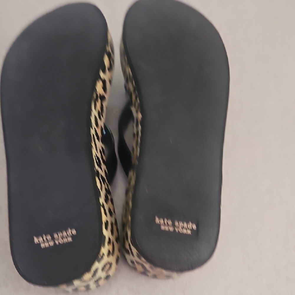 Kate Spade Animal Print Sandals with Glossy Bow - Picture 6 of 7